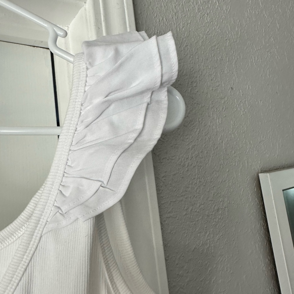 White Ruffled Camisole - Picture 3 of 4